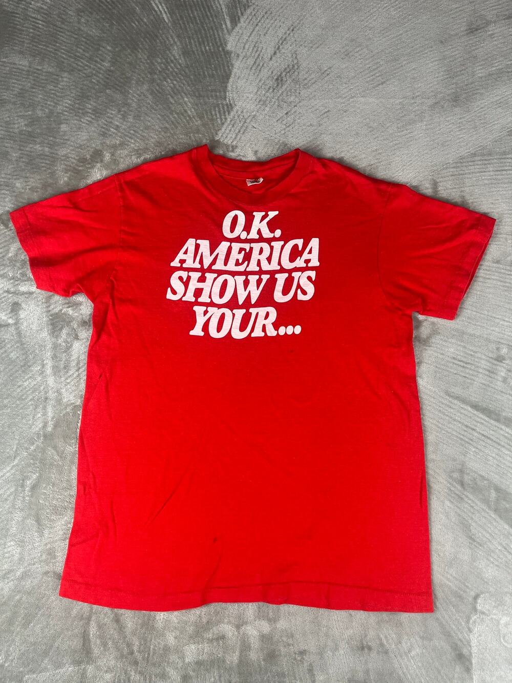 Vintage 70s Hanes Underalls "OK America Show Us Tour" Tee M